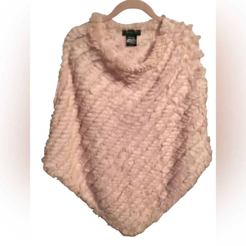Studio 512 Rabbit Fur/wool poncho. One size